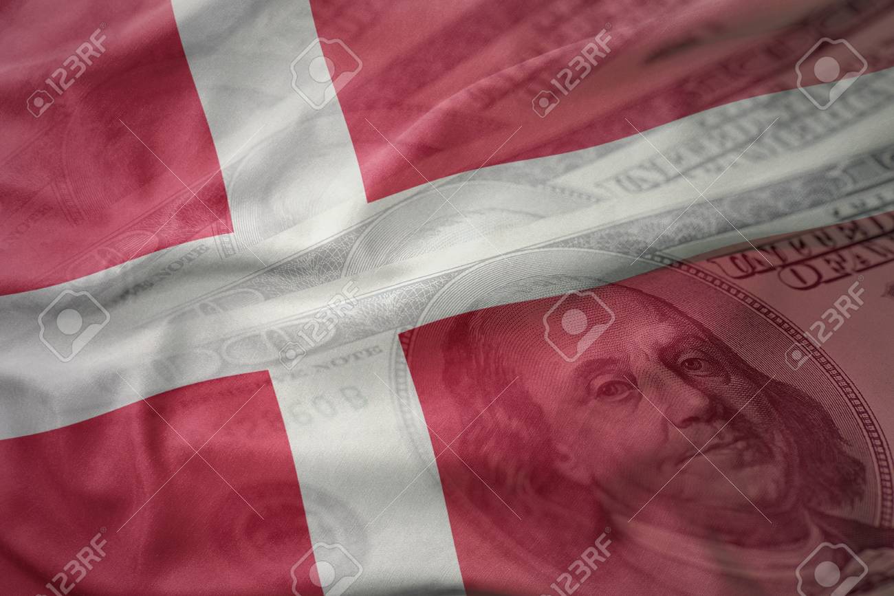 You are currently viewing بهترین و مناسب ترین روش های انتقال پول از ایران به دانمارک
