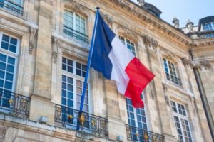 Read more about the article پرداخت هزینه تحصیل و هزینه شهریه دانشگاه فرانسه چگونه است