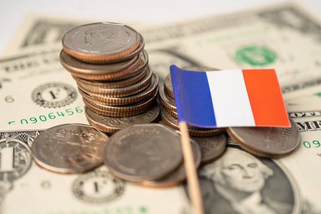 You are currently viewing حواله ارزی یورو از ایران به فرانسه و هزینه و نحوه صدور آن